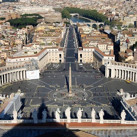 Vatican 84 Rome Bagian luar foto
